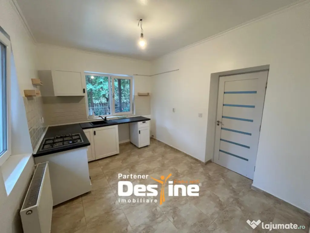 Casă individuală cu teren - 130mp utili 576 teren curte 