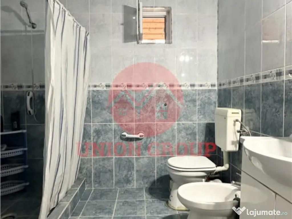 Casa de in Poiana cu Teren de 350 mp 