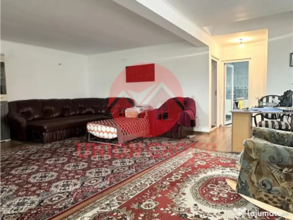 Casa de in Poiana cu Teren de 350 mp 