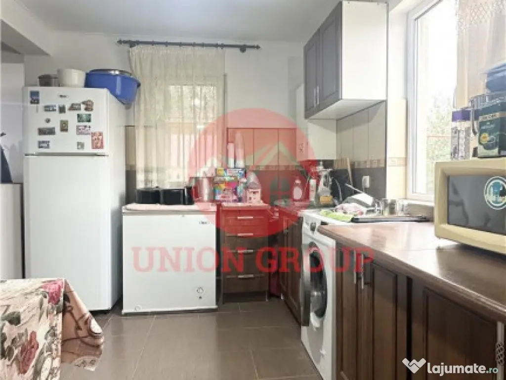 Casa de in Poiana cu Teren de 350 mp 