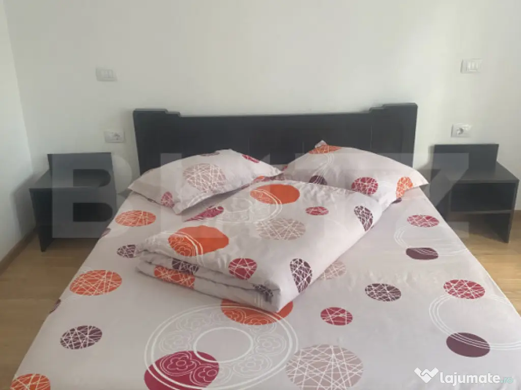 Vânzare vilă tip pensiune într-o zonă superbă din Poian