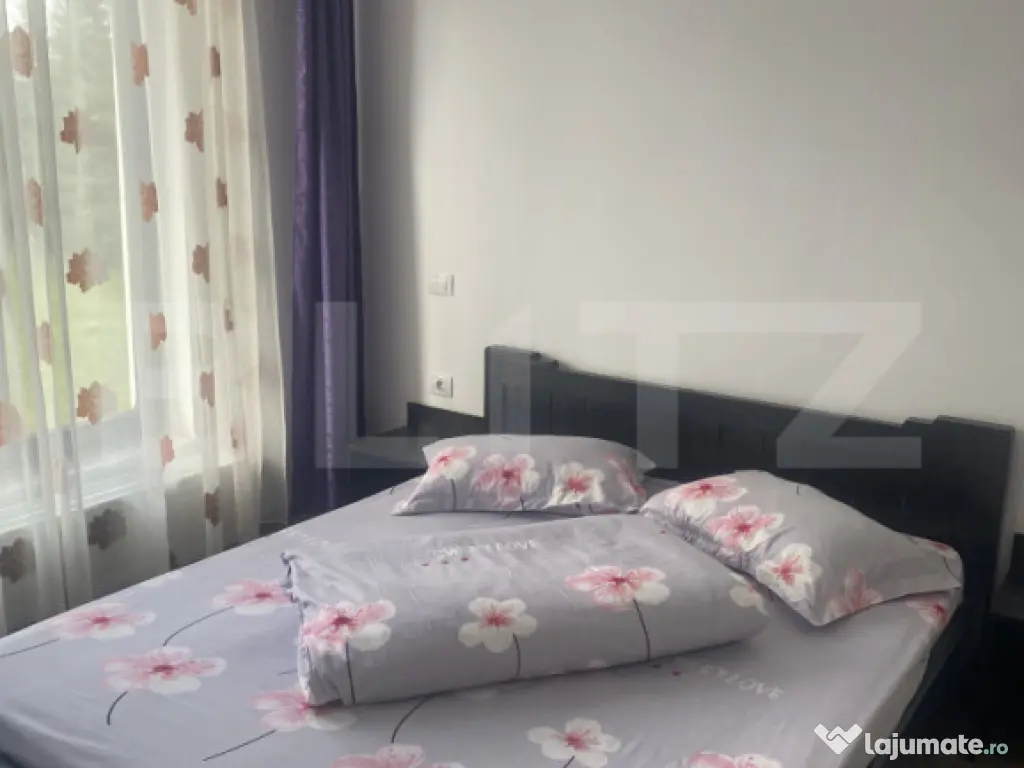 Vânzare vilă tip pensiune într-o zonă superbă din Poian