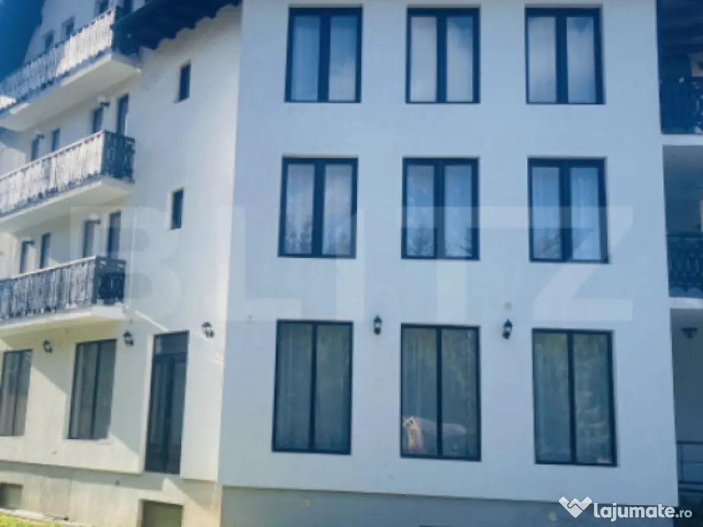 Vânzare vilă tip pensiune într-o zonă superbă din Poian