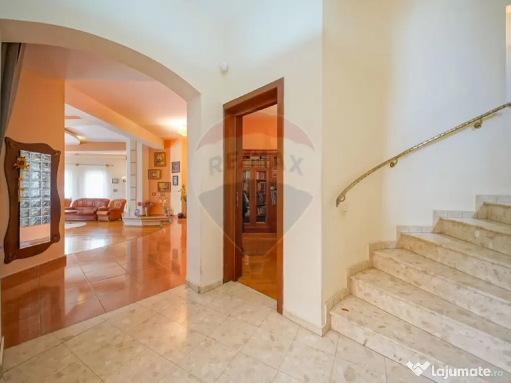 Casă / Vilă de vânzare – Strada Sitei nr. 42, Brașov 