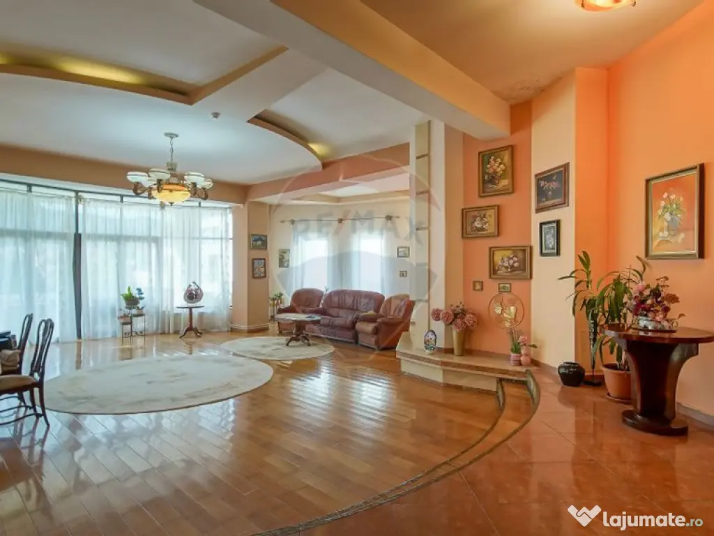 Casă / Vilă de vânzare – Strada Sitei nr. 42, Brașov 