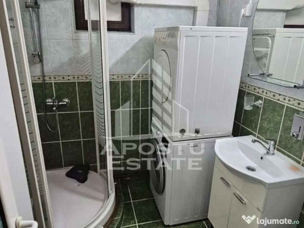 Apartament cu 3 camere, 2 bai, in Circumvalatiunii 