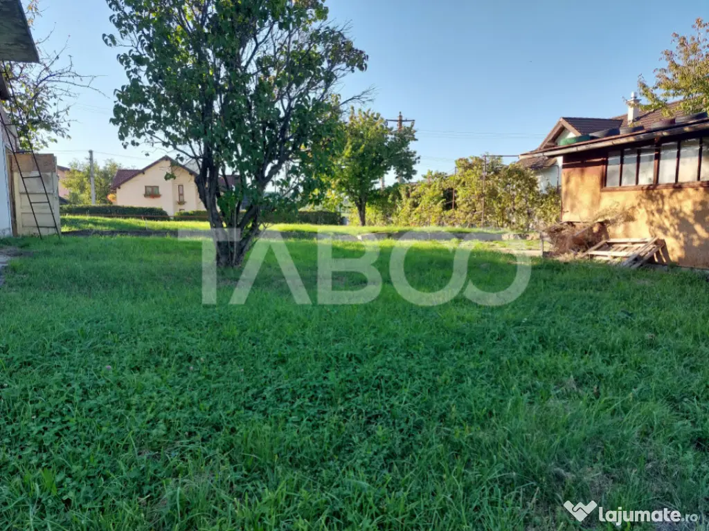 Teren intravilan 1298 mp PUZ toate utilitatile zona buna Ci 