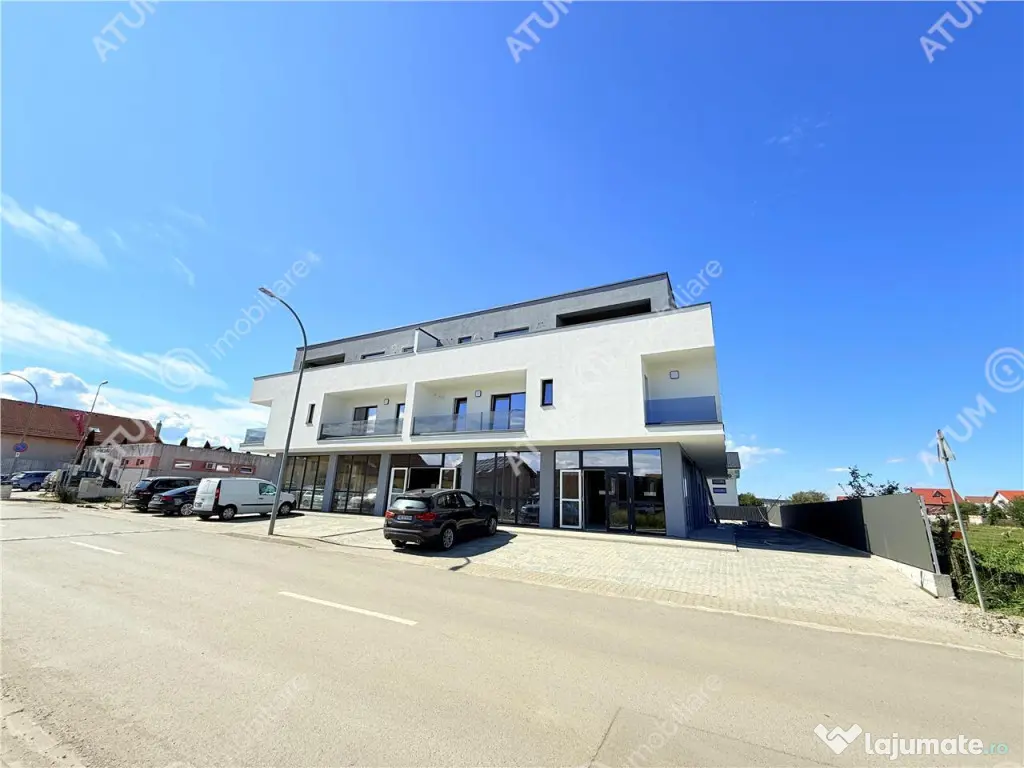 Apartament cu 3 camere terasa 40 mp 85 mp utili si 2 locuri 