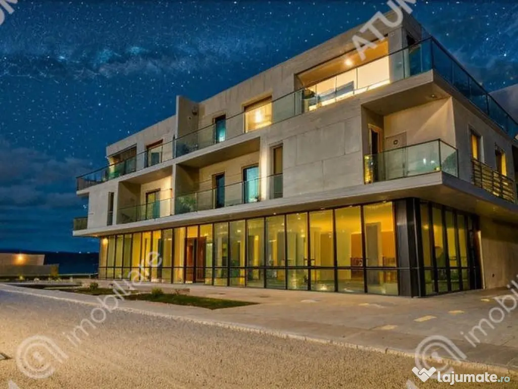 Apartament cu 3 camere terasa 40 mp 85 mp utili si 2 locuri 