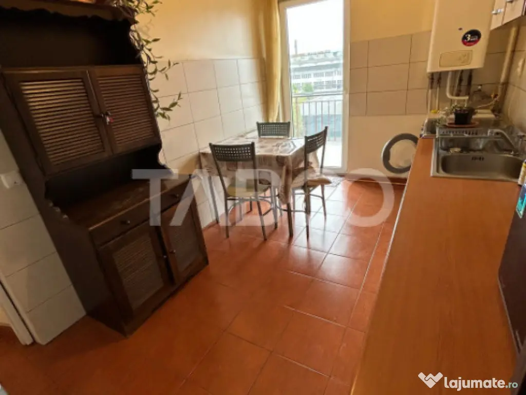 Vanzare apartament cu 2 camere decomandate cu parcare in vil 