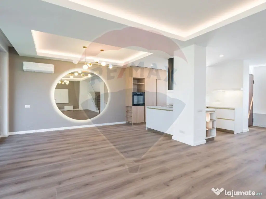 Casă / Vilă cu 5 camere în zona Central