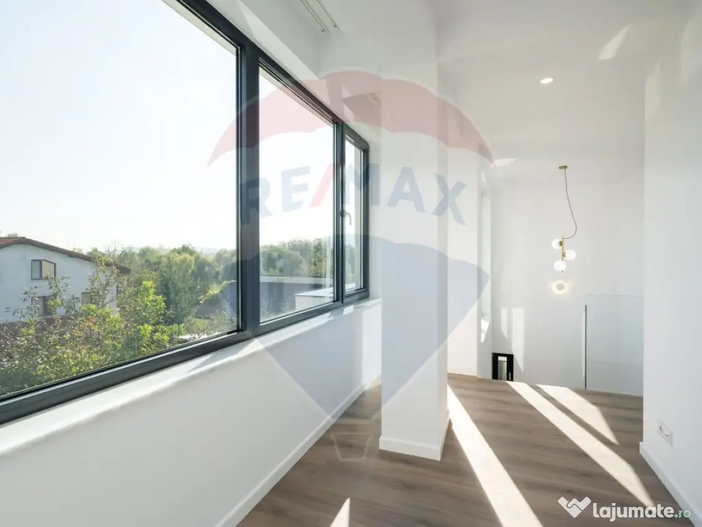 Casă / Vilă cu 5 camere în zona Central