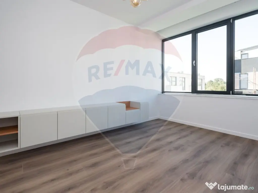 Casă / Vilă cu 5 camere în zona Central