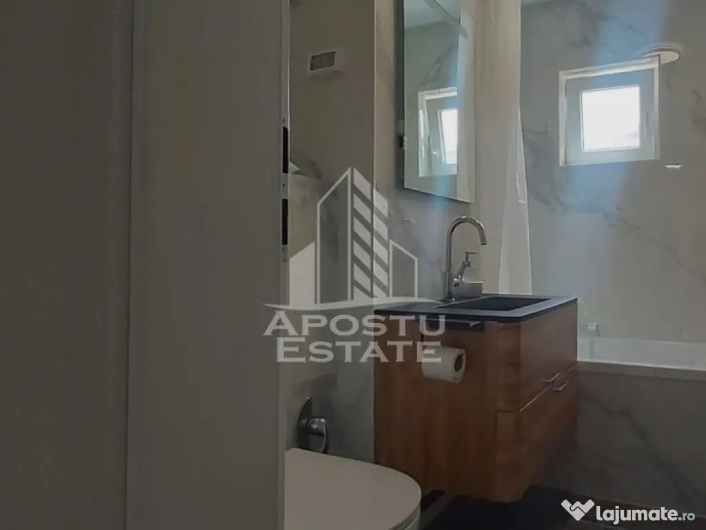 Apartament cu 3 camere decomandat in zona Maranata 