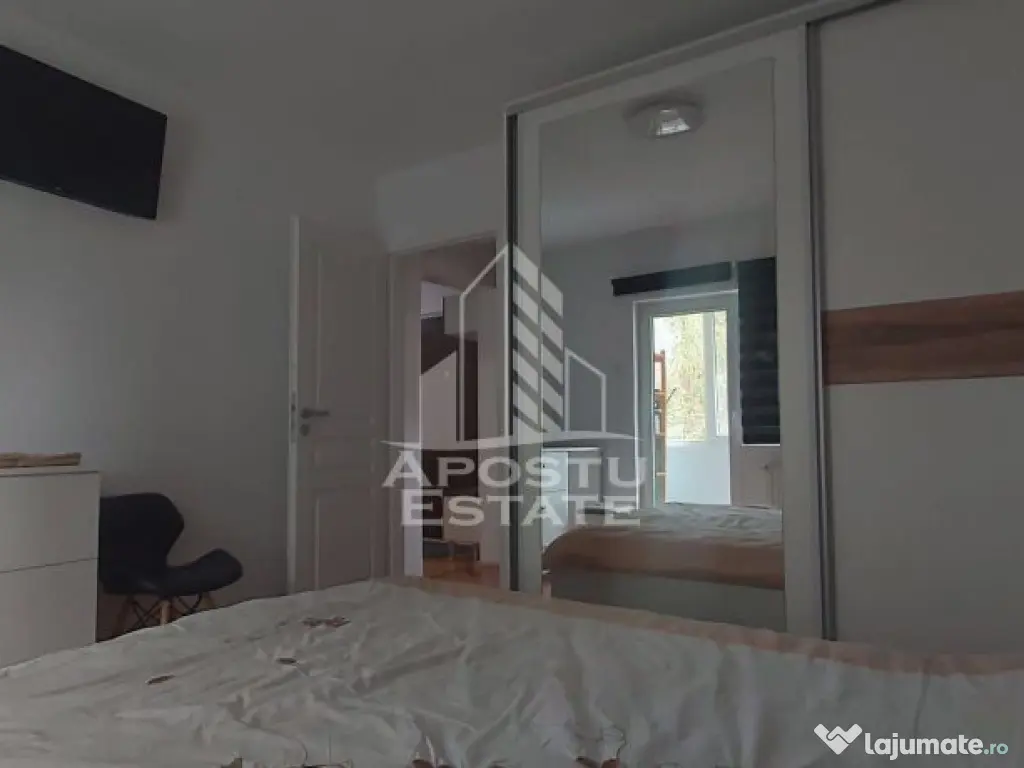 Apartament cu 3 camere decomandat in zona Maranata 