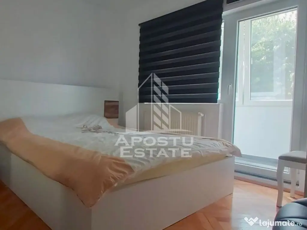Apartament cu 3 camere decomandat in zona Maranata 