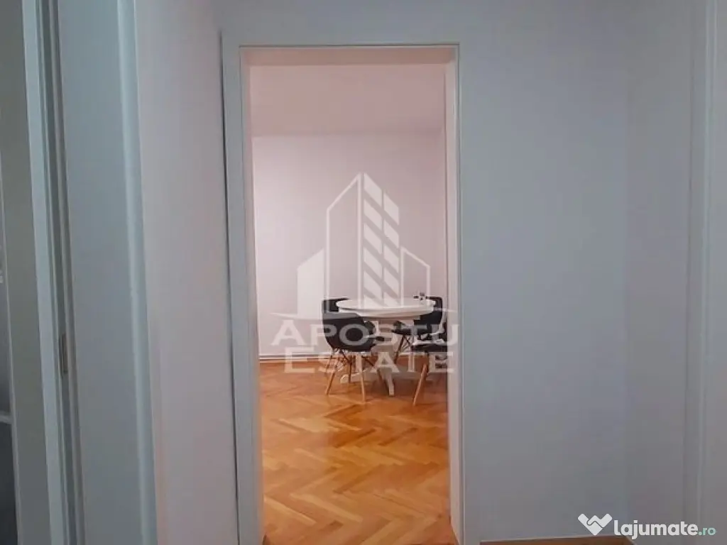 Apartament cu 3 camere decomandat in zona Maranata 