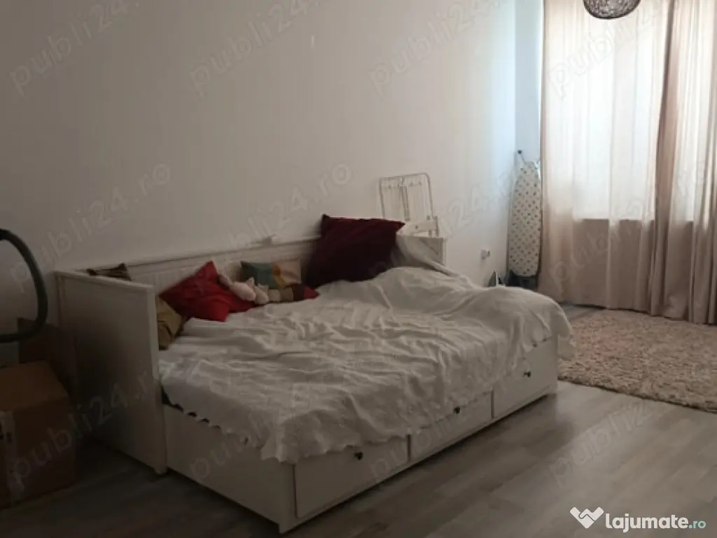 Garsoniera decomandat - zona Avantgarden