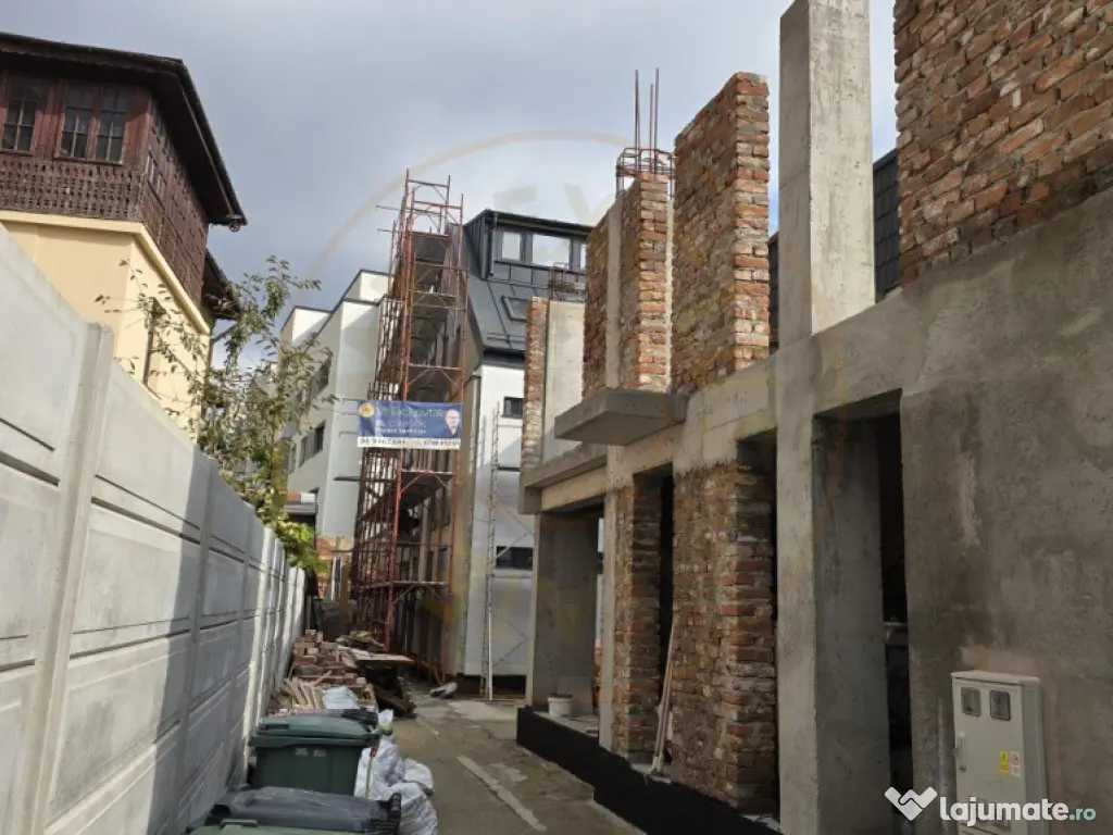 Constructie noua aproape de Unirii