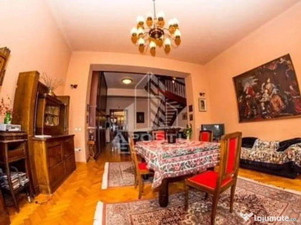 Apartament deosebit pe două nivele în zona Centrala 