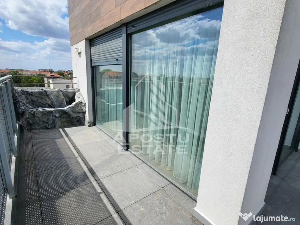 Penthouse de lux,cu 3 camere,terasa 70 mp,nou,Calea Lipovei