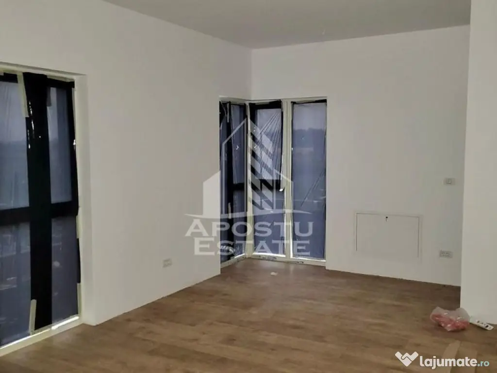 Apartamente cu 2 camere, etaj intermediar, bloc nou, Toro...