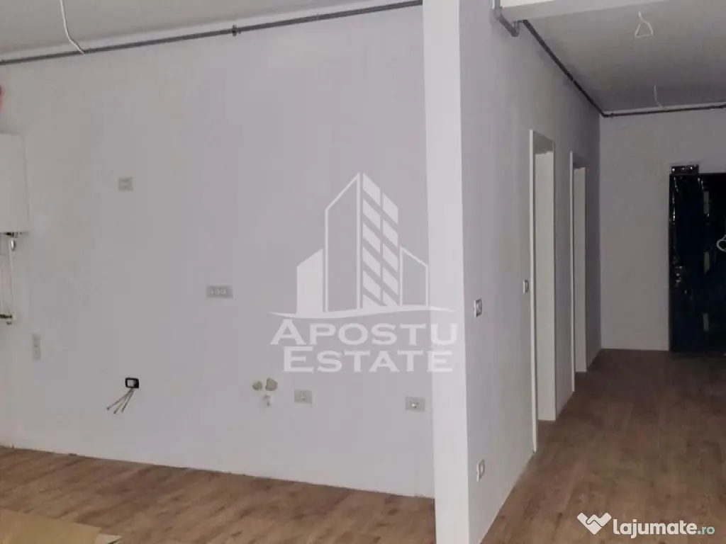 Apartamente cu 2 camere, etaj intermediar, bloc nou, Toro...