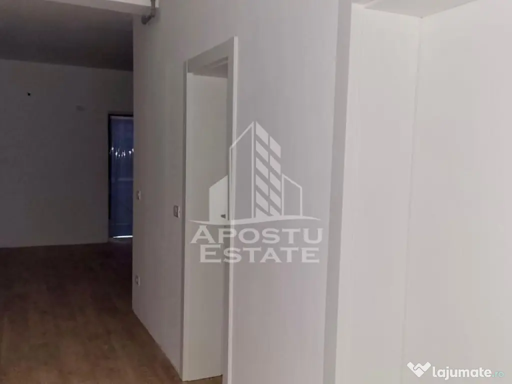 Apartamente cu 2 camere, etaj intermediar, bloc nou, Toro...