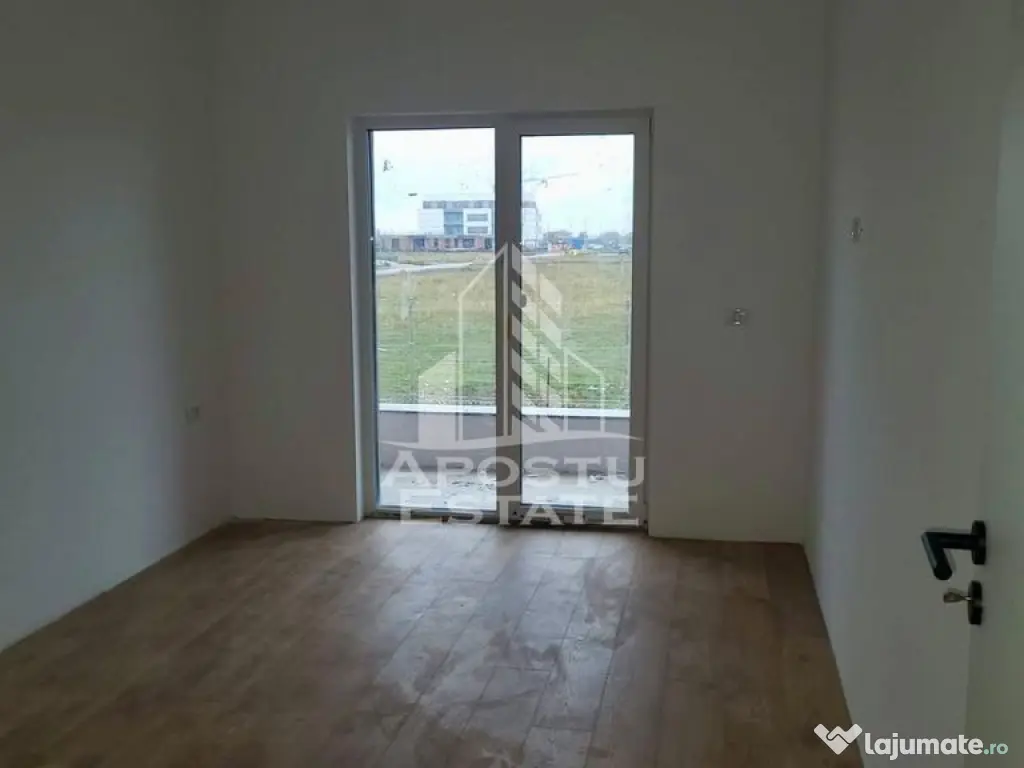 Apartamente cu 2 camere, etaj intermediar, bloc nou, Toro...