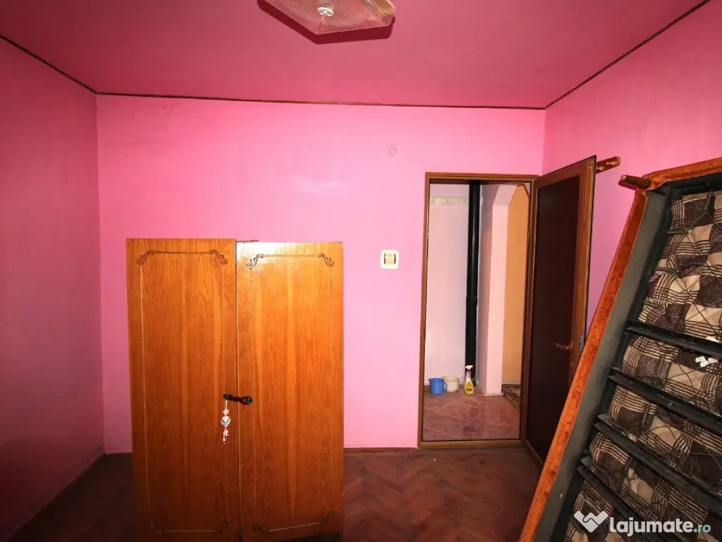 Apartament cu 3 camere in Micro 19 