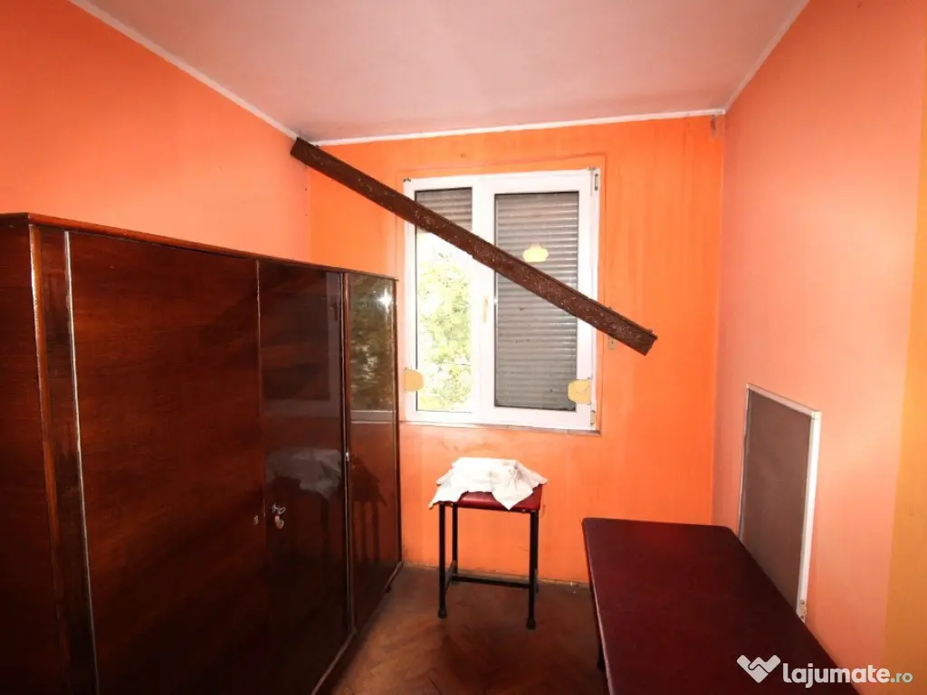 Apartament cu 3 camere in Micro 19 