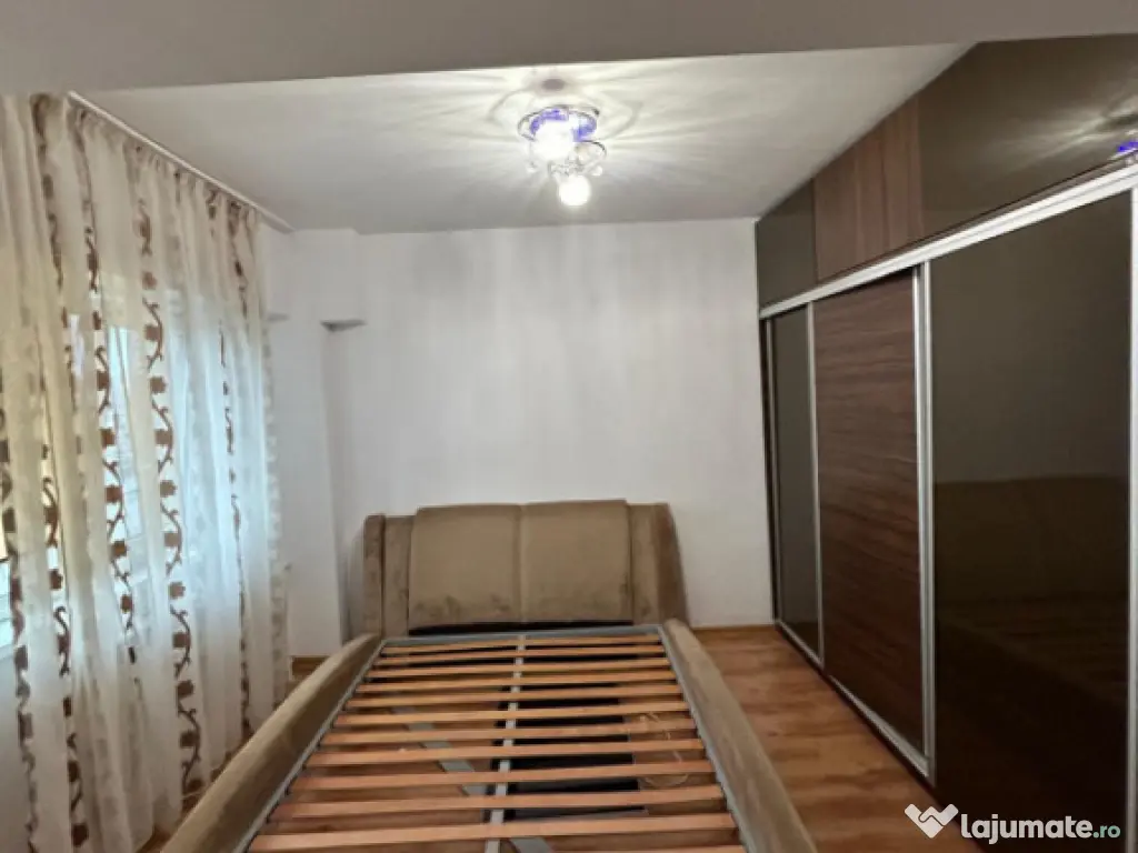 Apartament 2 camere, decomandat in zona Casa de Cultură – 