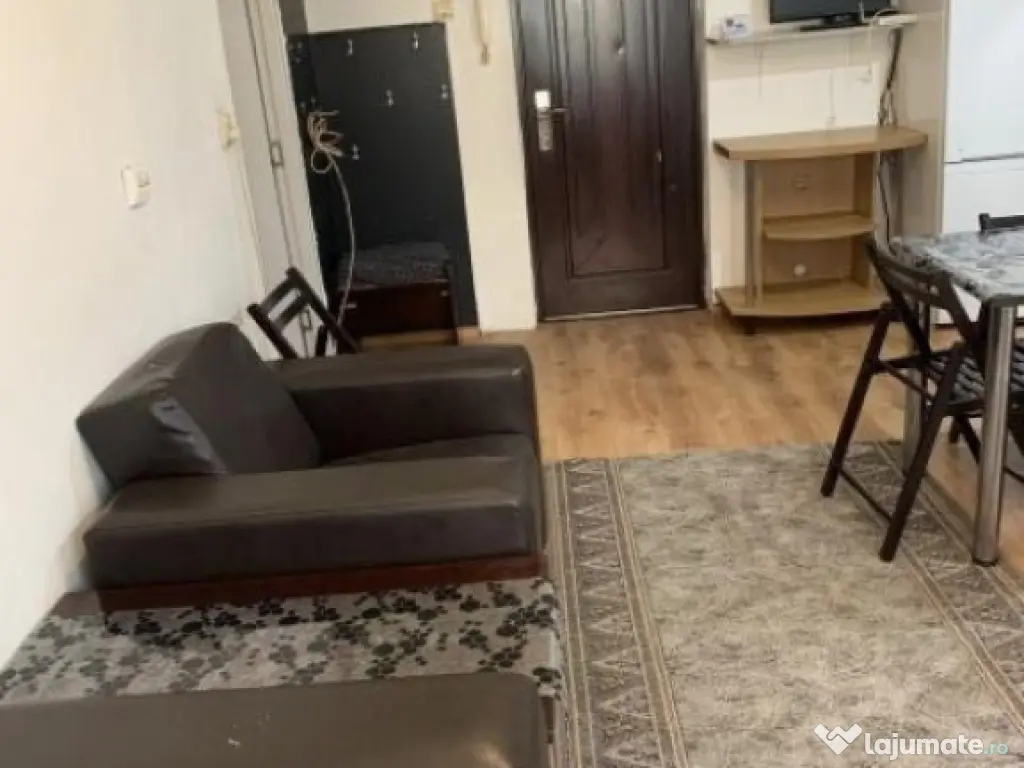 Inchiriez apartament 2 camere,decomandat, 60mp,Timisoara, 400euro
