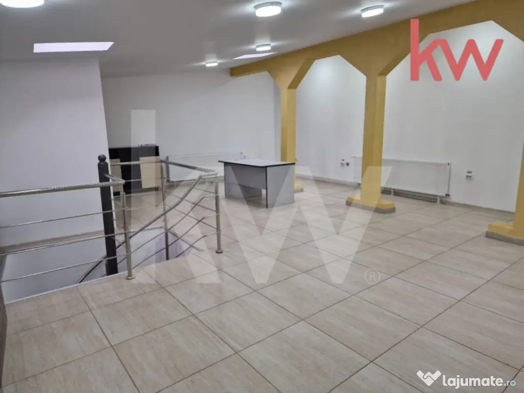 Spațiu comercial – central, compartimentabil 