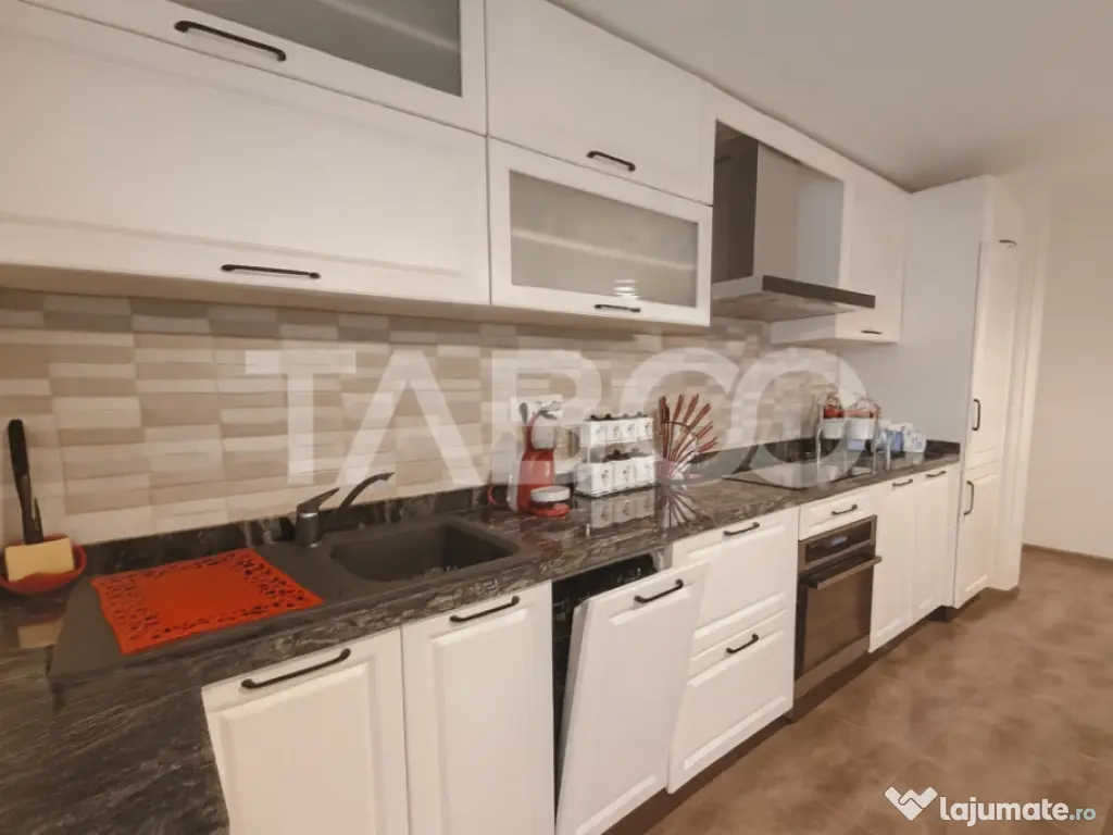 Apartament de vazare 2 camere cu gradina proprie de 86 mp si