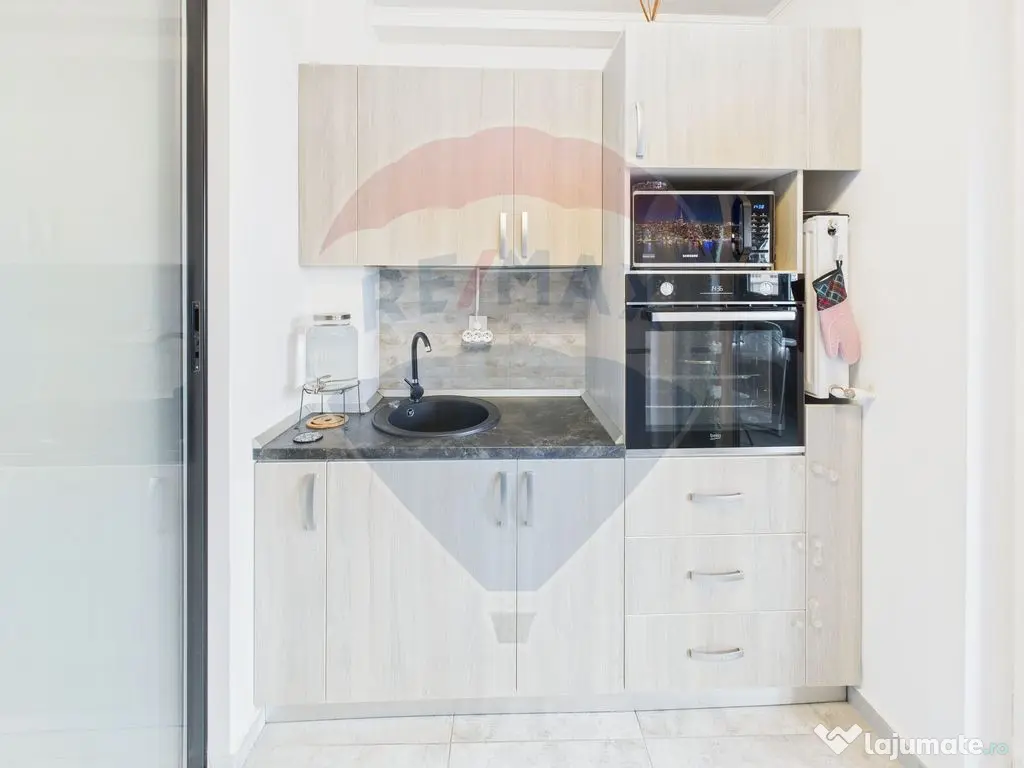 Apartament 3 camere - Titan, balcon generos și 2 locuri ... 