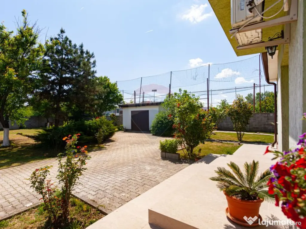 Casă cochetă de vânzare, teren 954 mp, posibil parcela... 