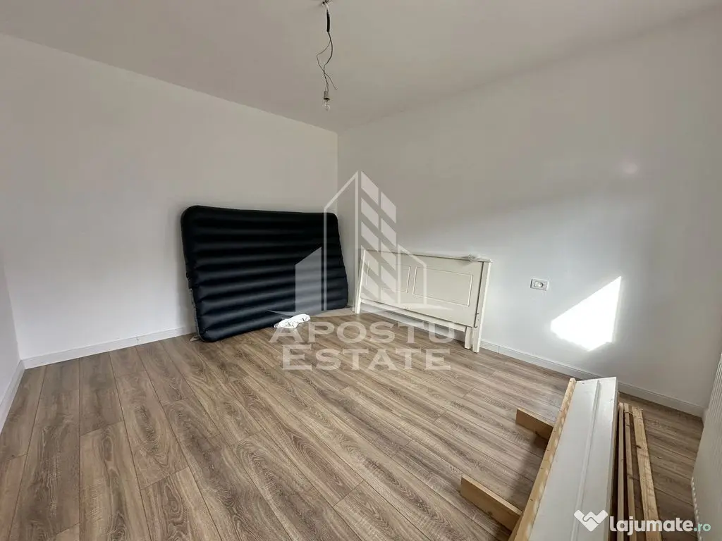 Duplex cu 4 camere, 2 bai si dressing in Giroc la asfalt. 