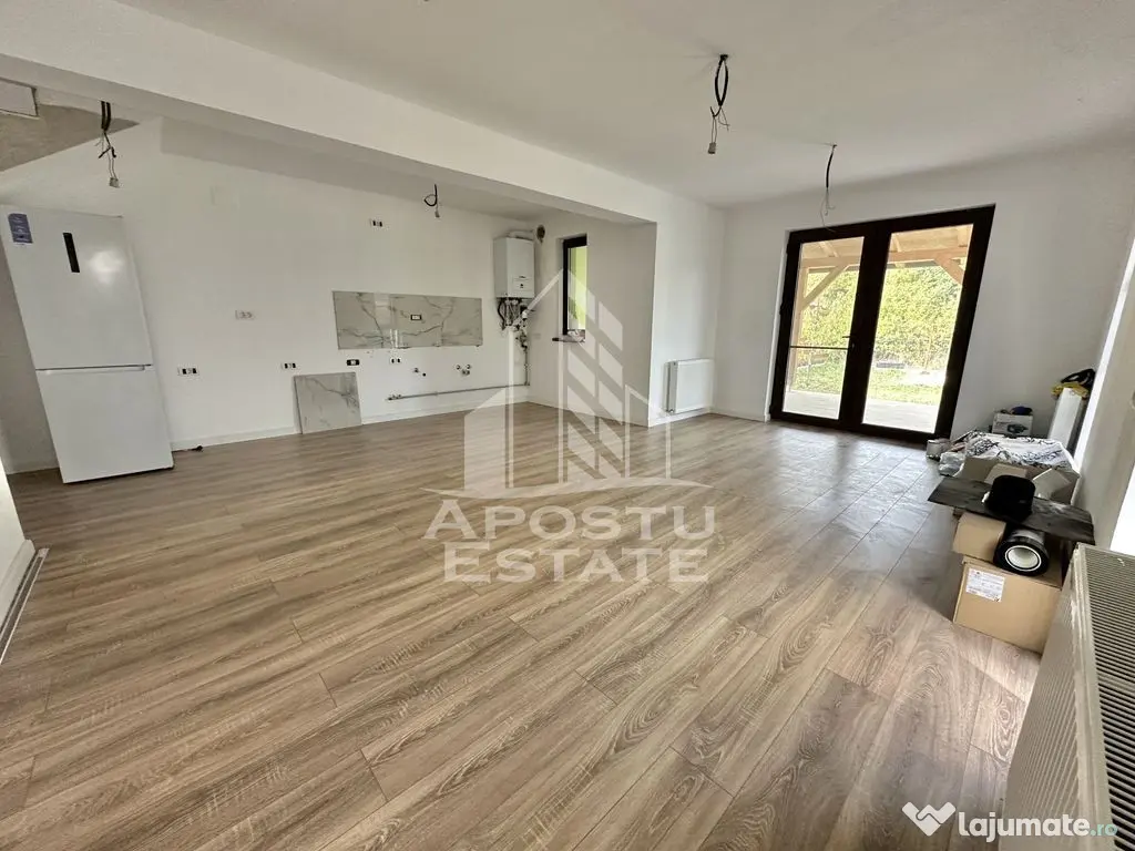 Duplex cu 4 camere, 2 bai si dressing in Giroc la asfalt. 