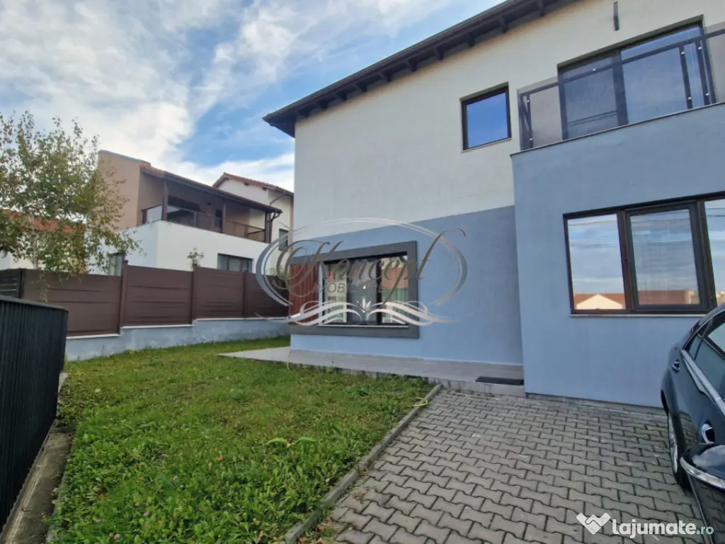 Casa de tip duplex la cheie pe strada Campului 