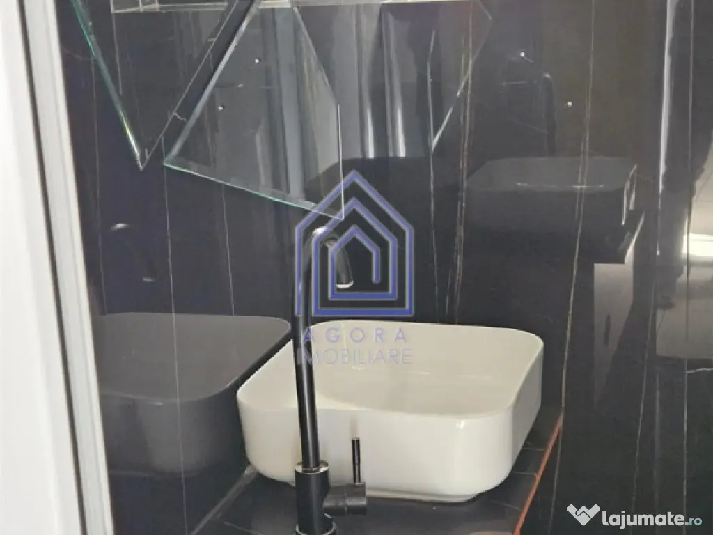 Spatiu comercial central, 100 mp