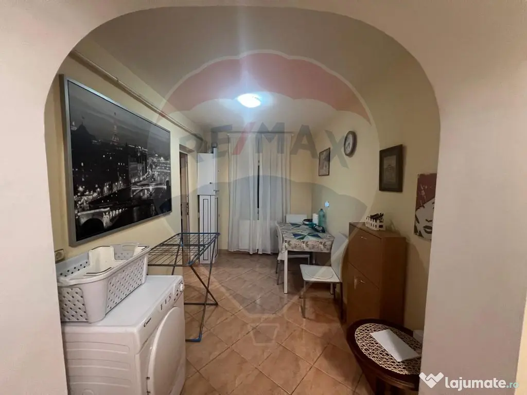Apartament cu 2 camere de vânzare în zona Sud-Vest 
