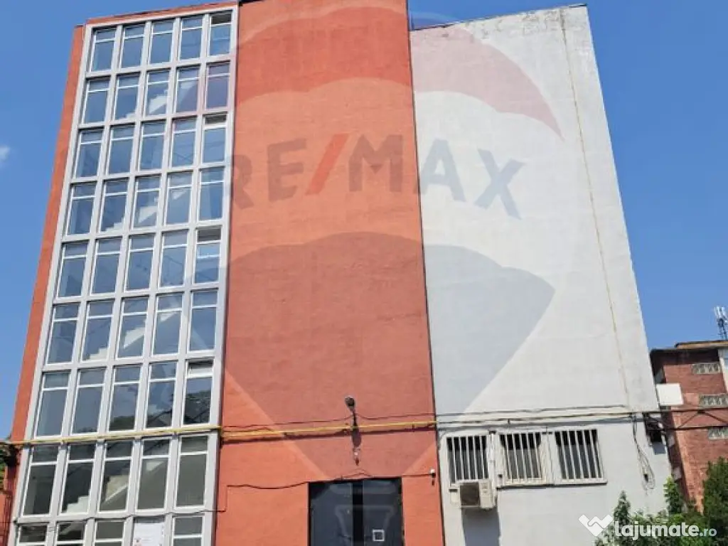 Spatiu depozit si birouri 280 mp Baicului lift marfa 