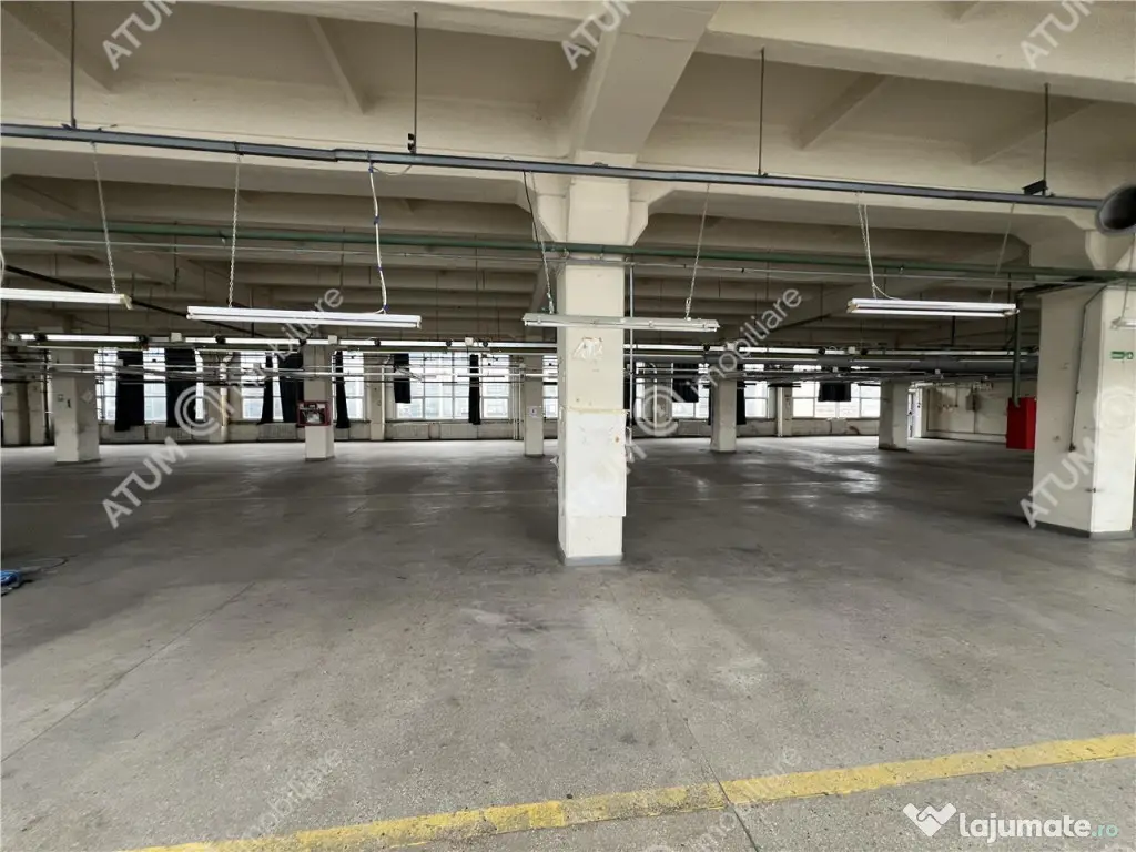 Hala industriala 1738 mp cu lift industrial situat in zona C