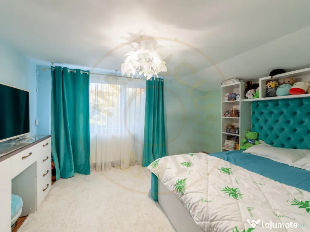 Casa cu priveliste - Stefanesti! 