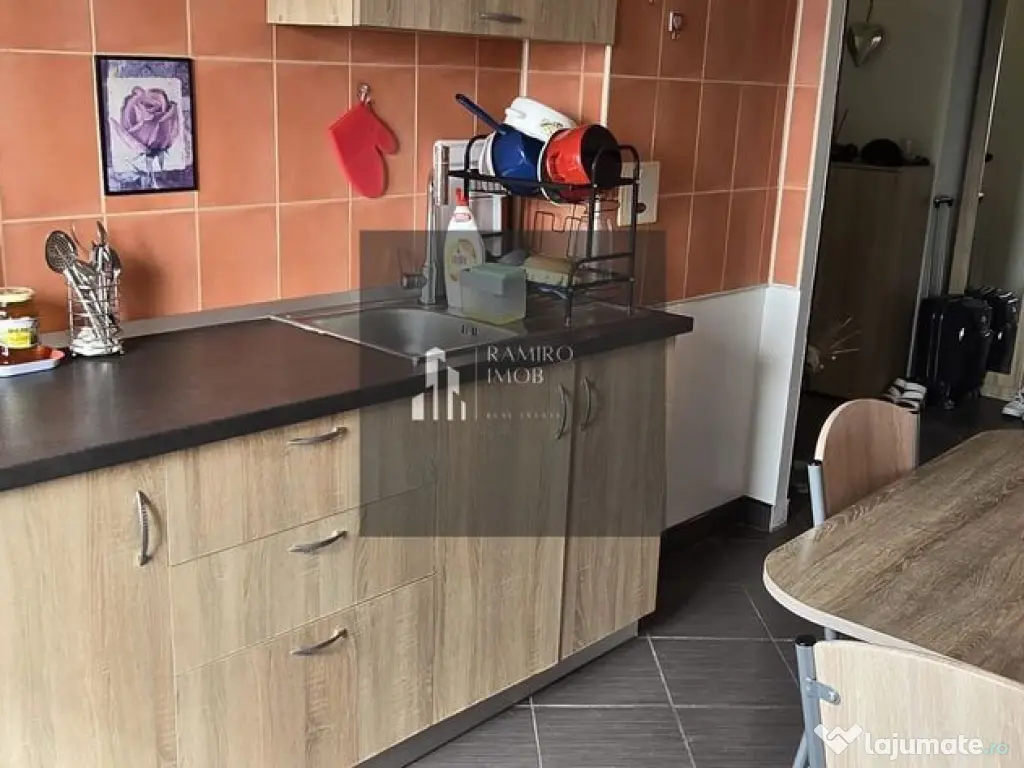 Apartament 3 camere decomandat Pantelimon Mega Mall 