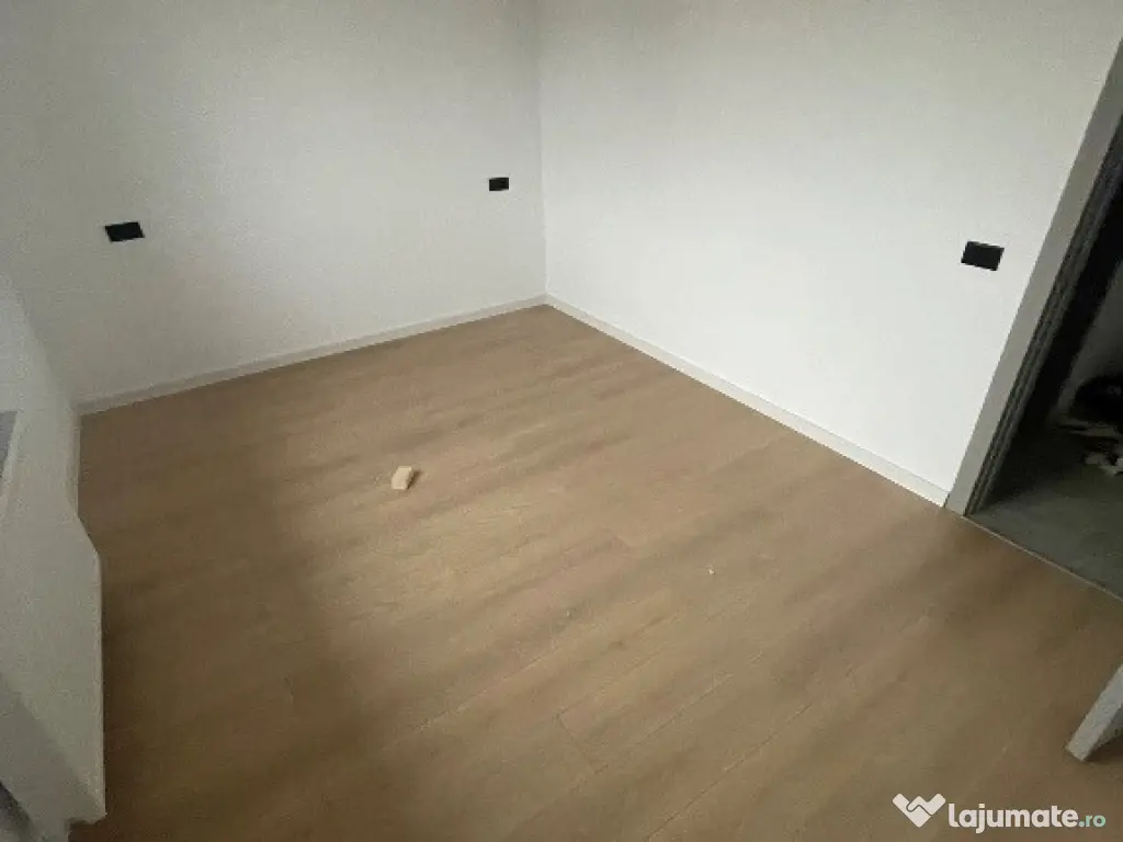 2 camere 47 mp, loc parcare cadastrat, zona Diamantului-Safirului