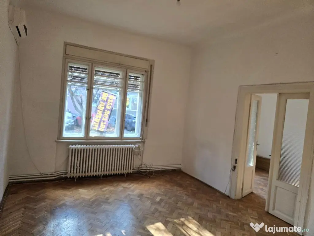 Casa Zona Ultracentrala , 6 cam SC 200 , teren 242, inc oras