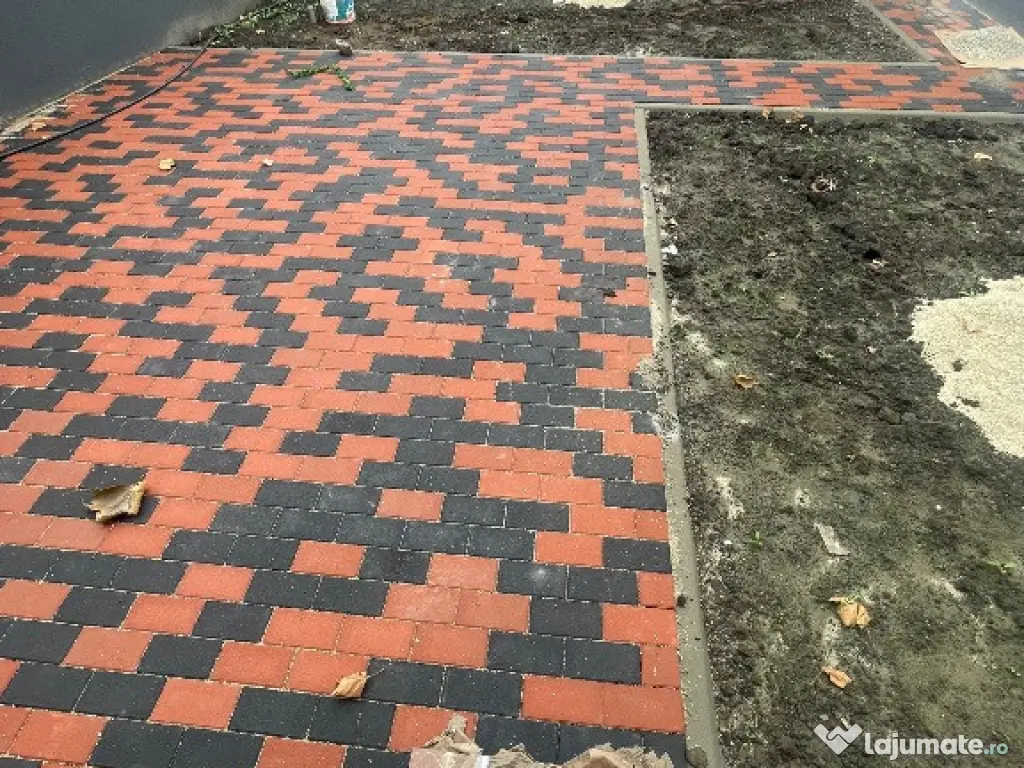 Ap. 2 camere, curte 60 mp, 2 locuri de parcare, pod pentru depozitare