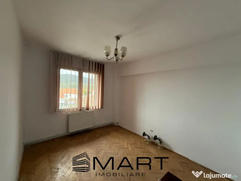 Apartament 4 camere zona garii 